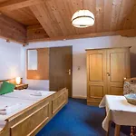 Konrad Bed and breakfast